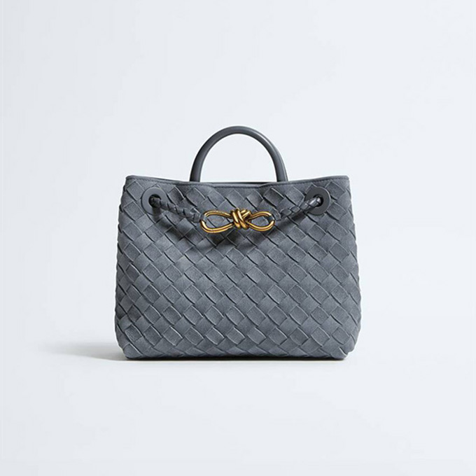 bottega veneta andiamo top handle bag #743568